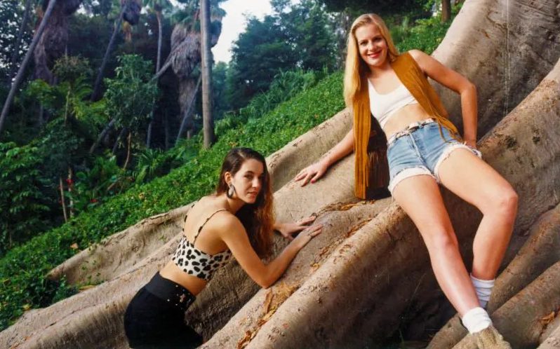 Young Ladies Style 1990s
