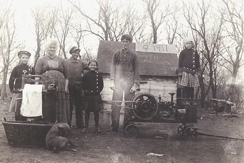 Southern Ohio family with new washing machine, 1911.