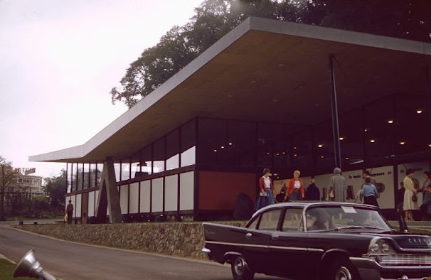 Japanese pavilion at Expo 58, Brussels, August 1958.