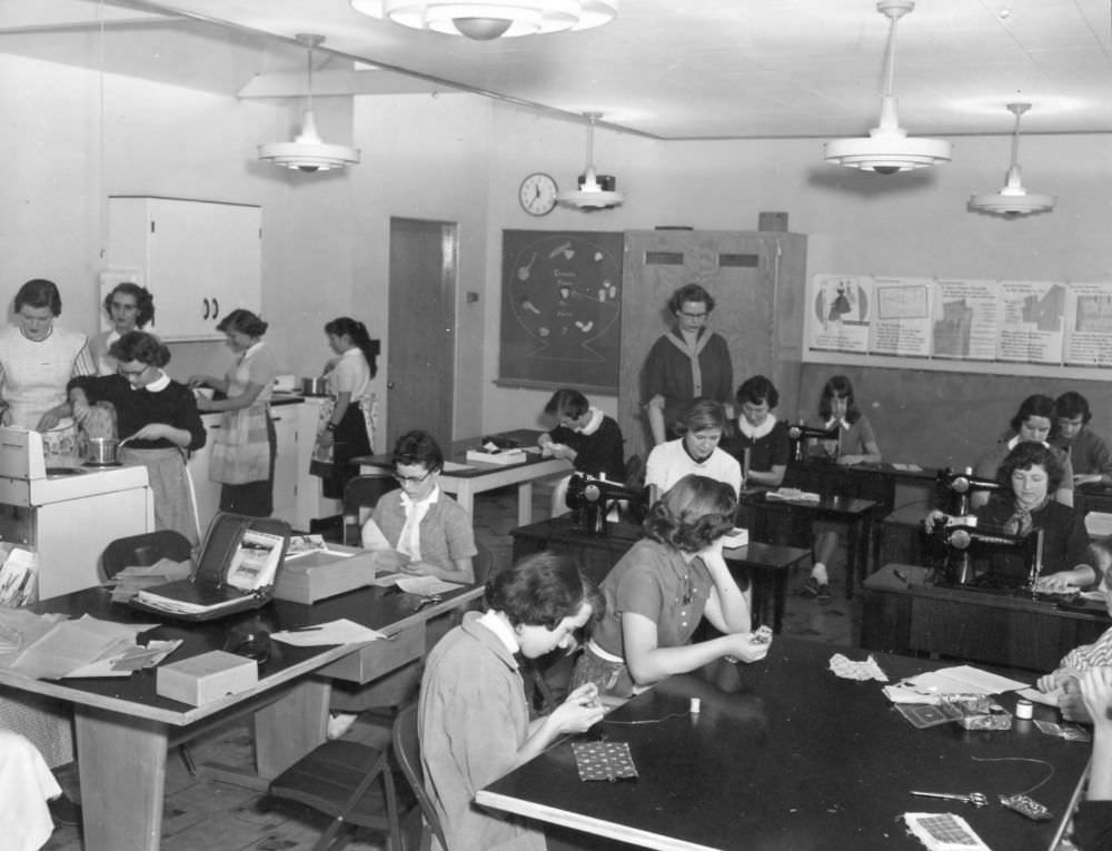 Historical Photos of Girls in Home Economics Classes from the 1920s to 1930s.