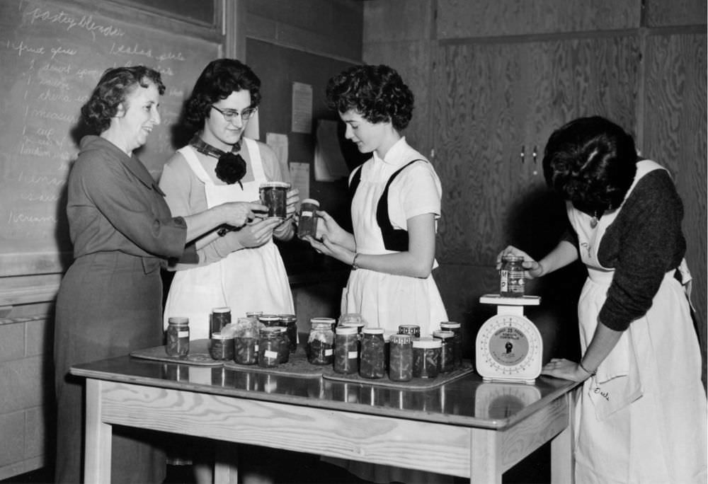 Historical Photos of Girls in Home Economics Classes from the 1920s to 1930s.