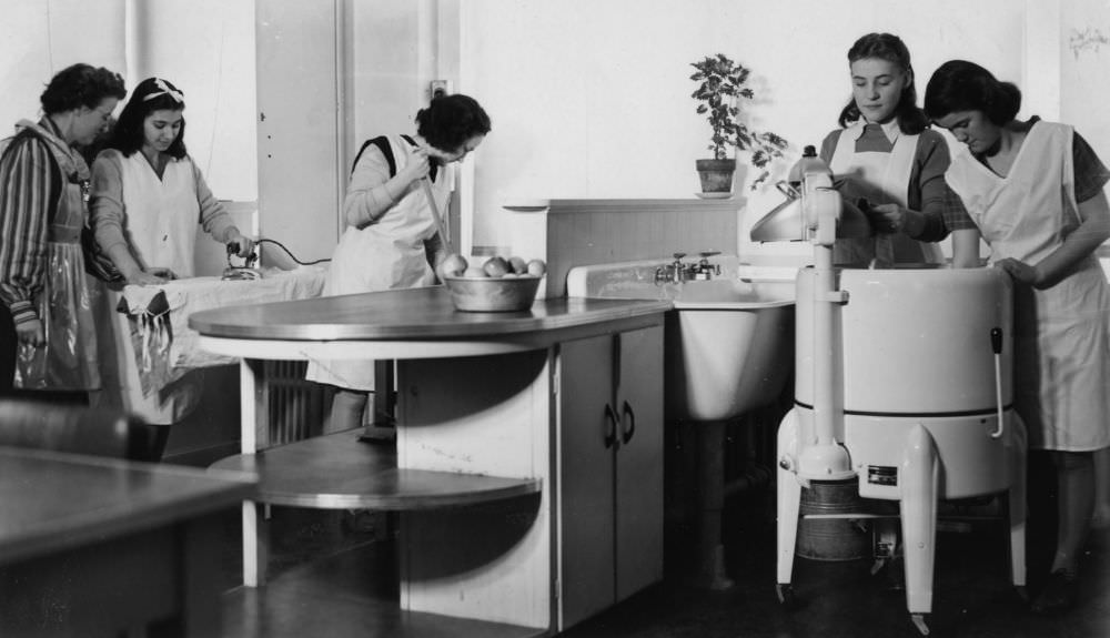 Historical Photos of Girls in Home Economics Classes from the 1920s to 1930s.