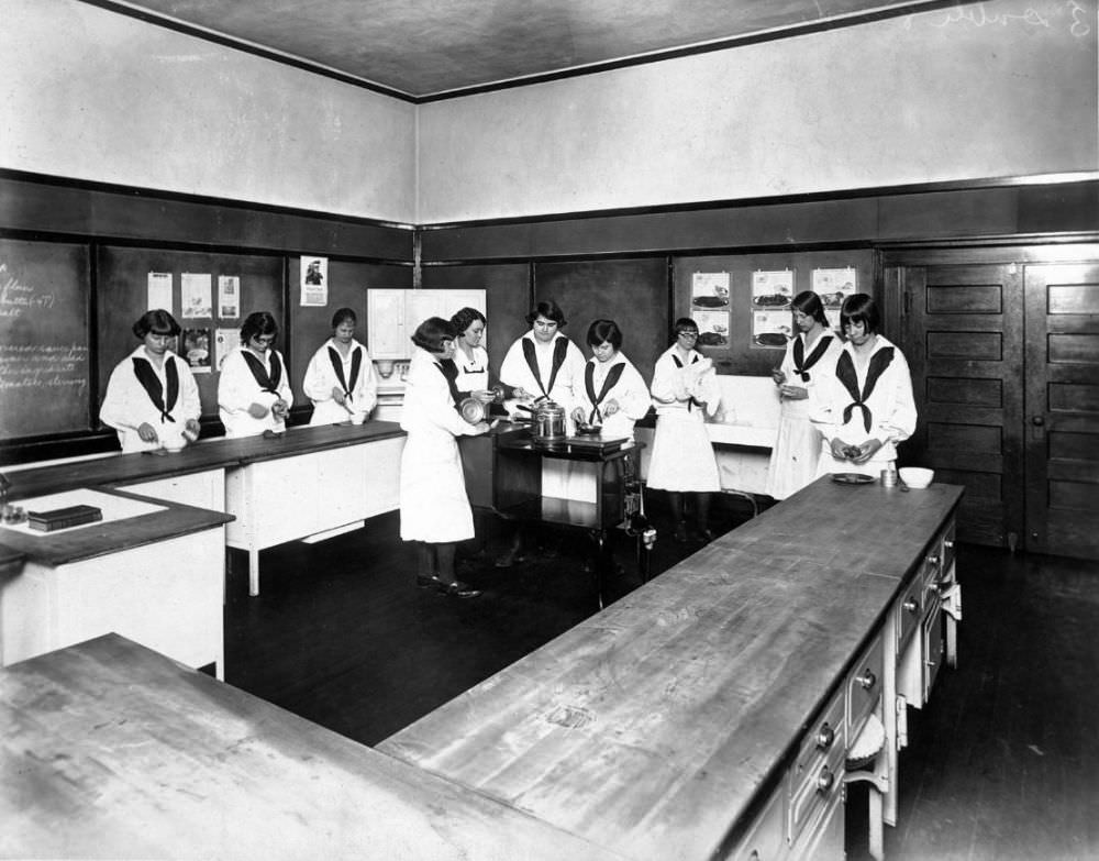 Historical Photos of Girls in Home Economics Classes from the 1920s to 1930s.