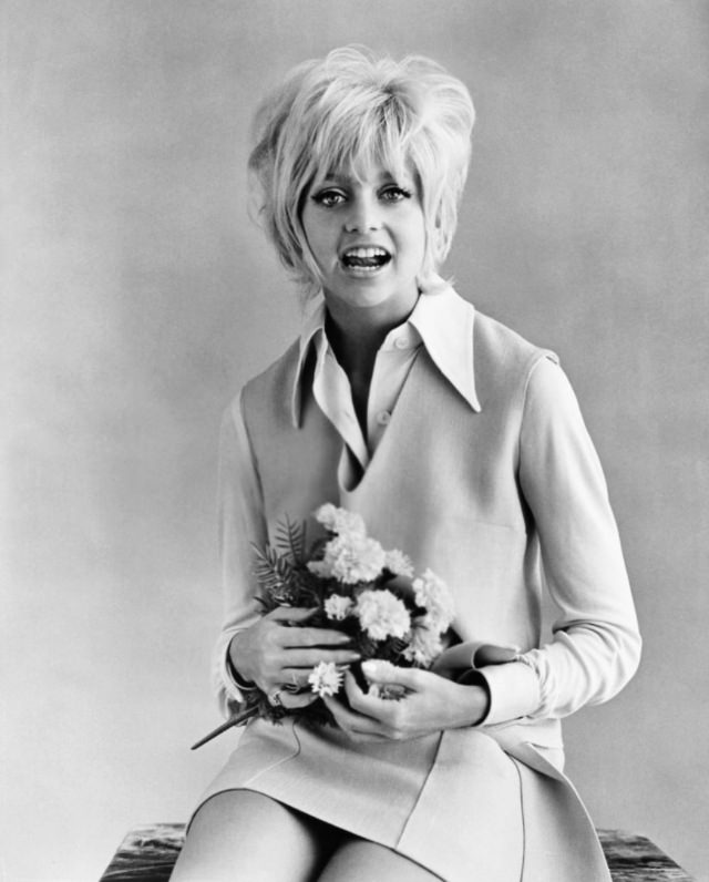 Goldie Hawn and Her Signature Short Hairstyle in the Swinging Sixties