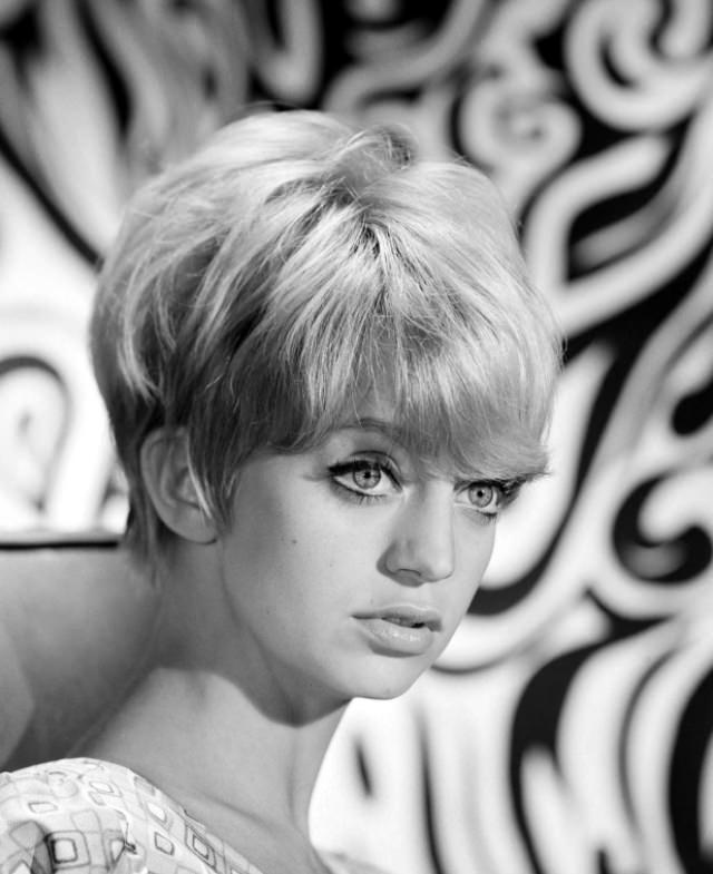 Goldie Hawn and Her Signature Short Hairstyle in the Swinging Sixties