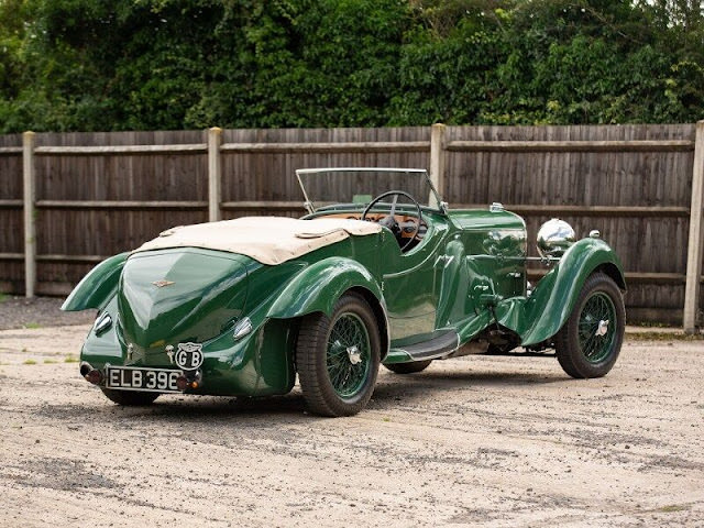 Vintage Luxury: Exploring the Lagonda LG45 Rapide