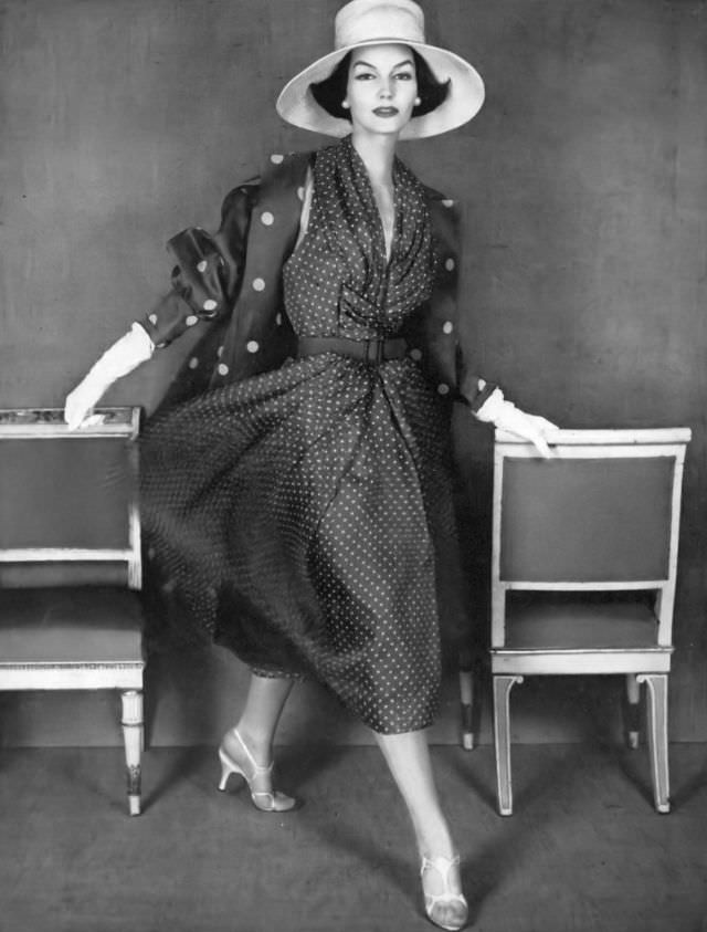 Joanna McCormick in Madeleine de Rauch's silk organdie ensemble, Vogue, March 15, 1957.