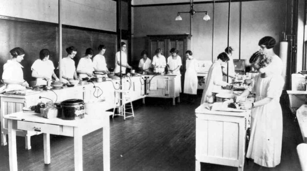 Girls home economics classes