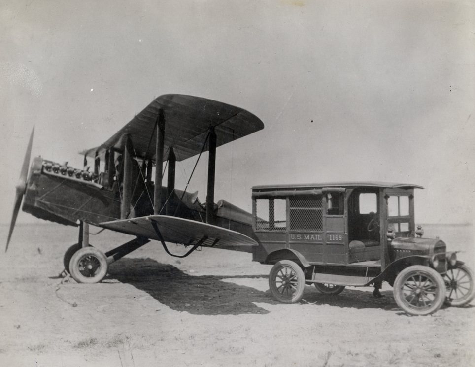 De Havilland airmail plane and U.S. mail truck, 1922.