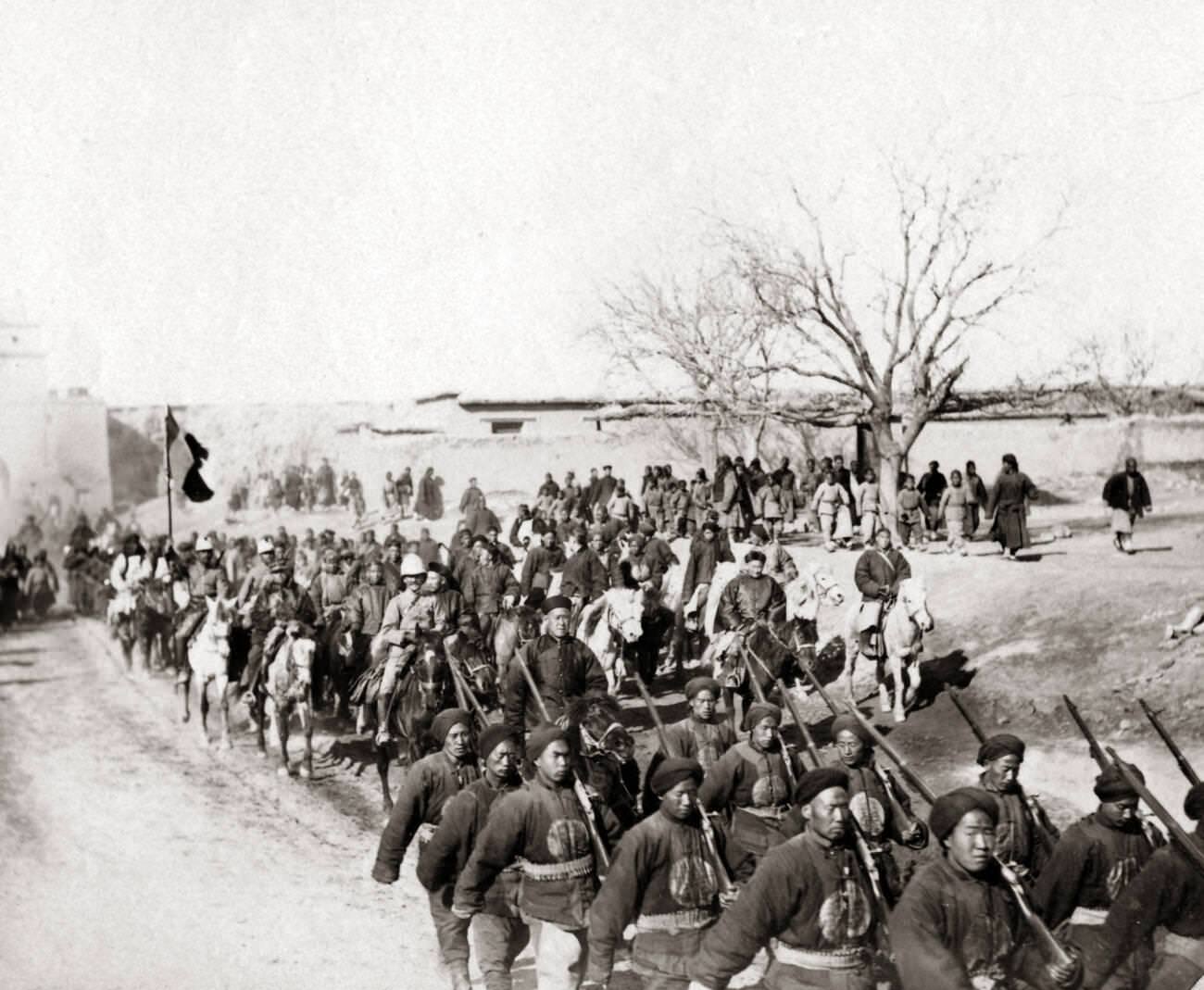 Rare Historic Photos of China in the 1860s that Reveal the Landscape, Architecture, and People of a Distant Time