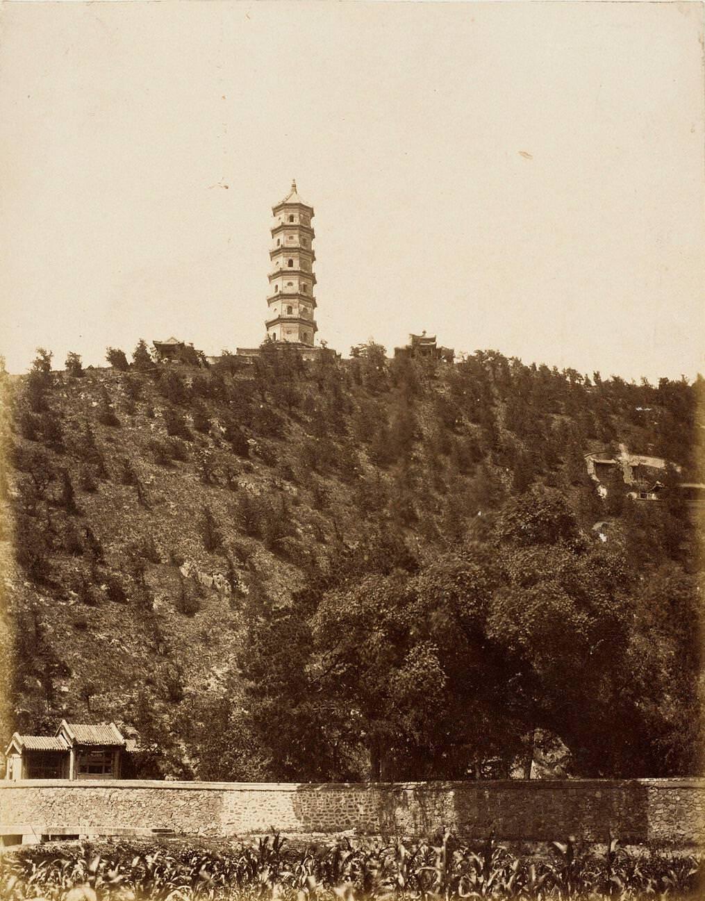 Rare Historic Photos of China in the 1860s that Reveal the Landscape, Architecture, and People of a Distant Time