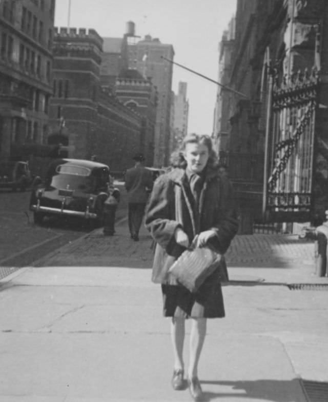 Vintage Photos that Show the Daily Life, Fashion, and Spirit of the 1940s