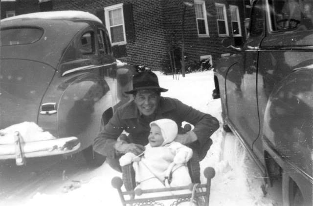 Vintage Photos that Show the Daily Life, Fashion, and Spirit of the 1940s