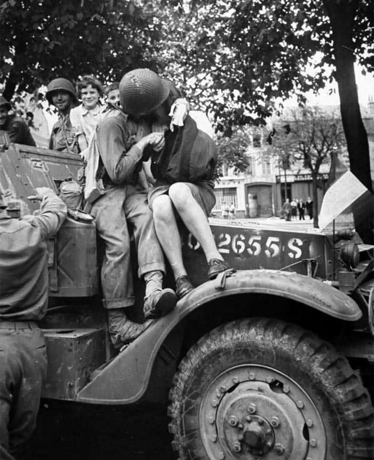 American soldier and Frenchwoman kissing, Life Magazine, 1944.