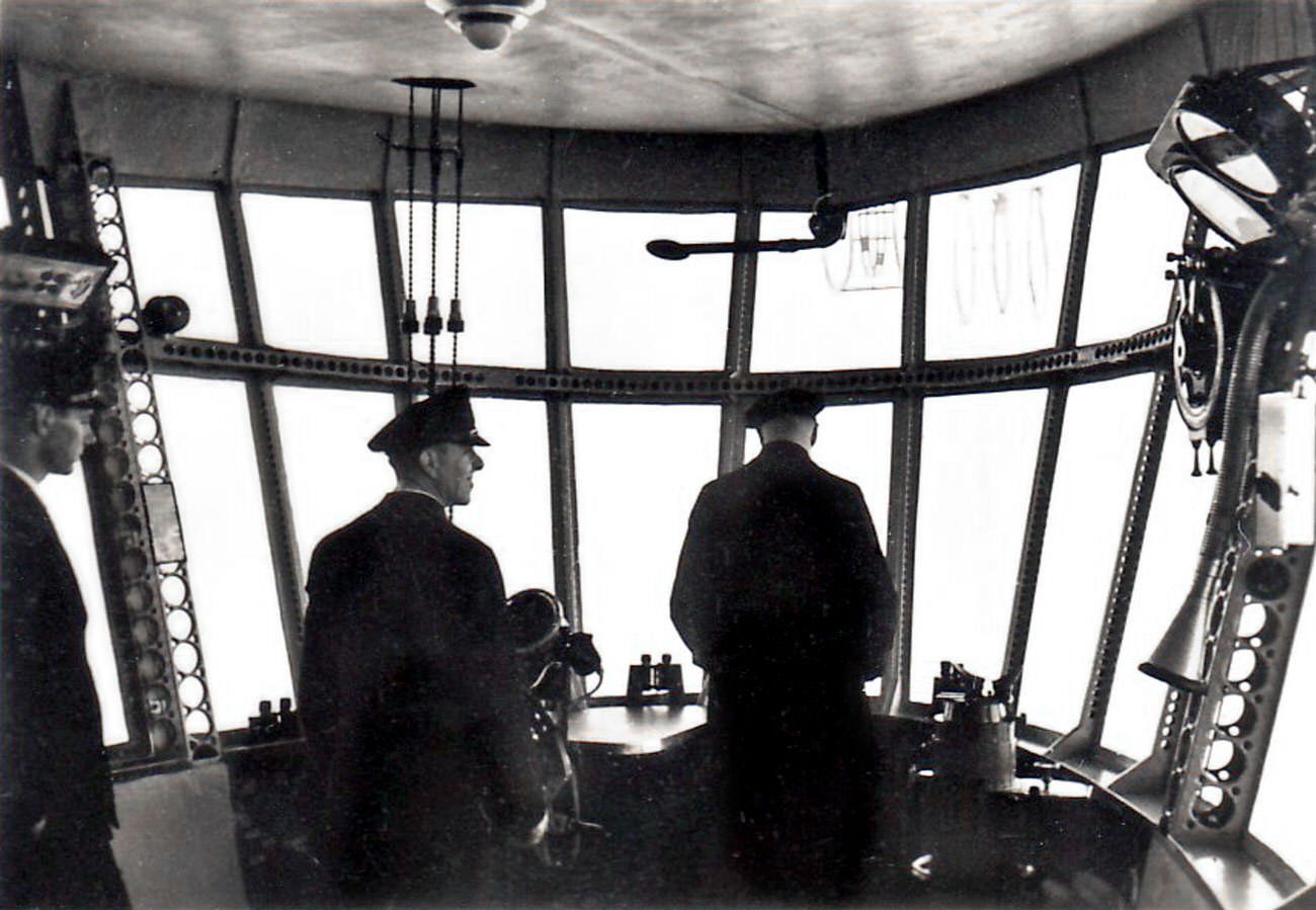 Control Room on Hindenburg with Ludwig Felber and Knut Eckener