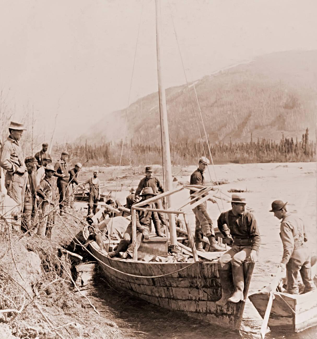 Gold prospectors beginning their 1400-mile journey home from Alaska, spring of 1899.