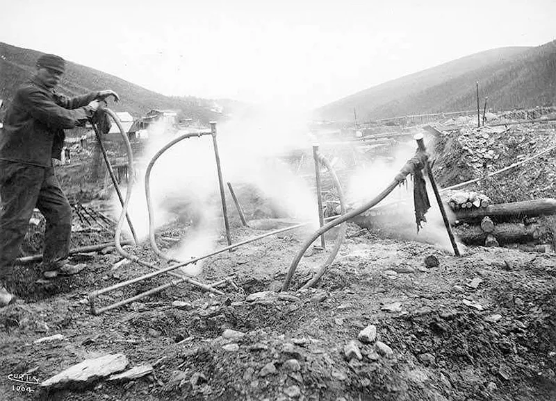 Thawing frozen ground with steam for mining, 1898.