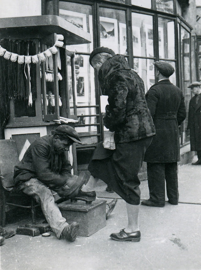 1930s Moscow Through the Lens of Eirik Sundvor: A Norwegian Journalist's Perspective