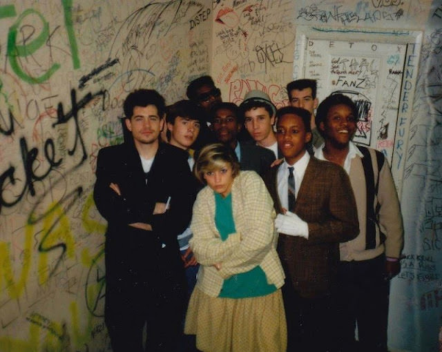 Fascinating Photos of The Early Days of No Doubt from the late 1980s