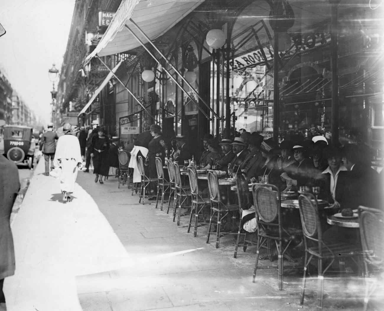 Cafe la Rotunda, Paris Street Scene, August 1922