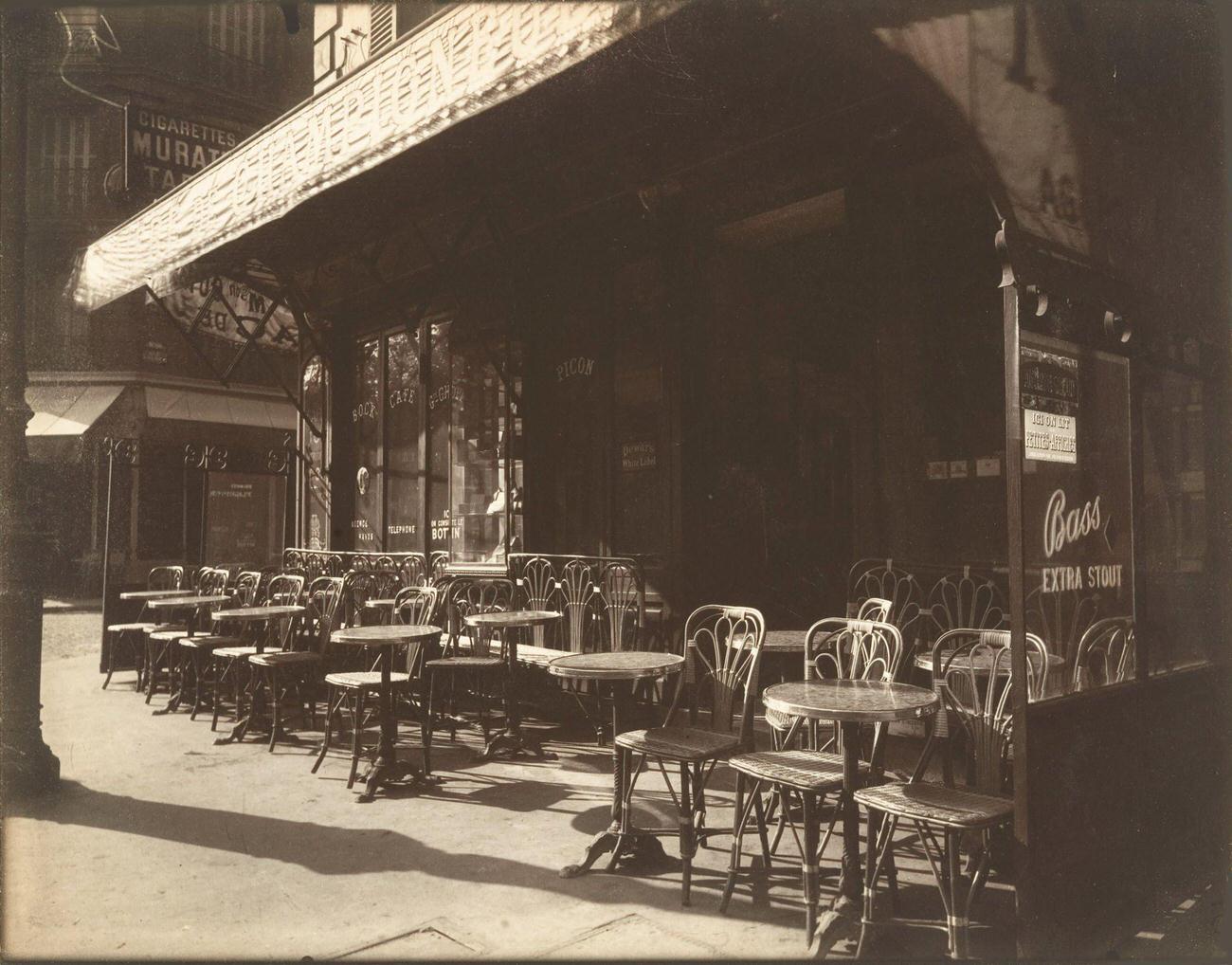 Cafe, Avenue de la Grande-Armée, Paris, 1924