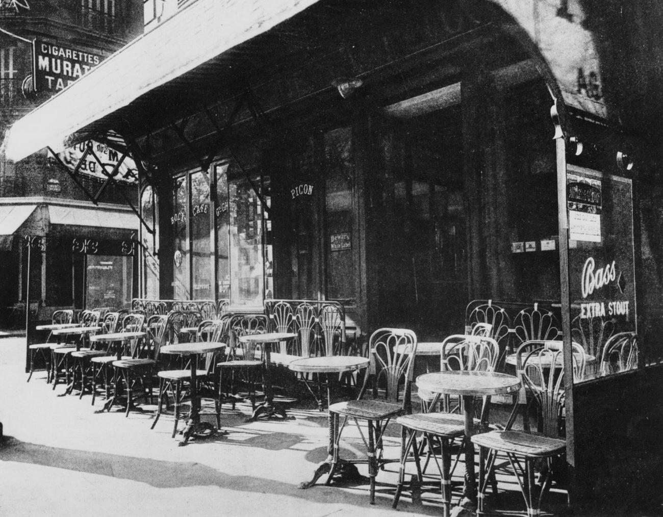 Deserted Cafe on Avenue de la Grande-Armee, Paris, 1925