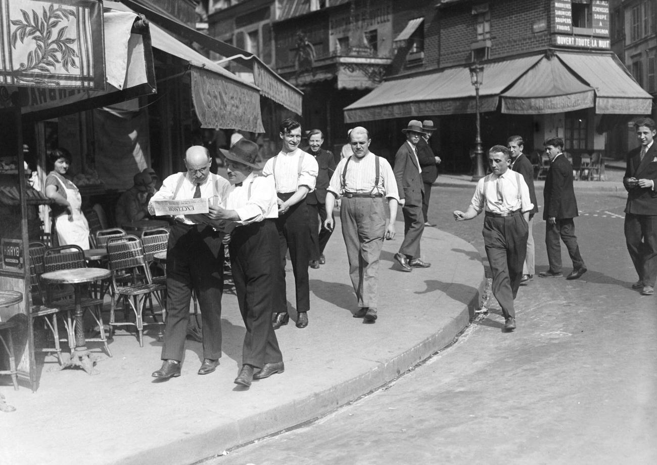 Men Strolling in Paris During Heatwave, 1928