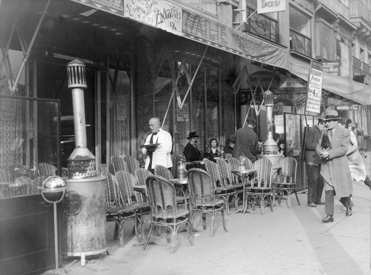 Cafe Terrace in Winter, Paris, January 1933