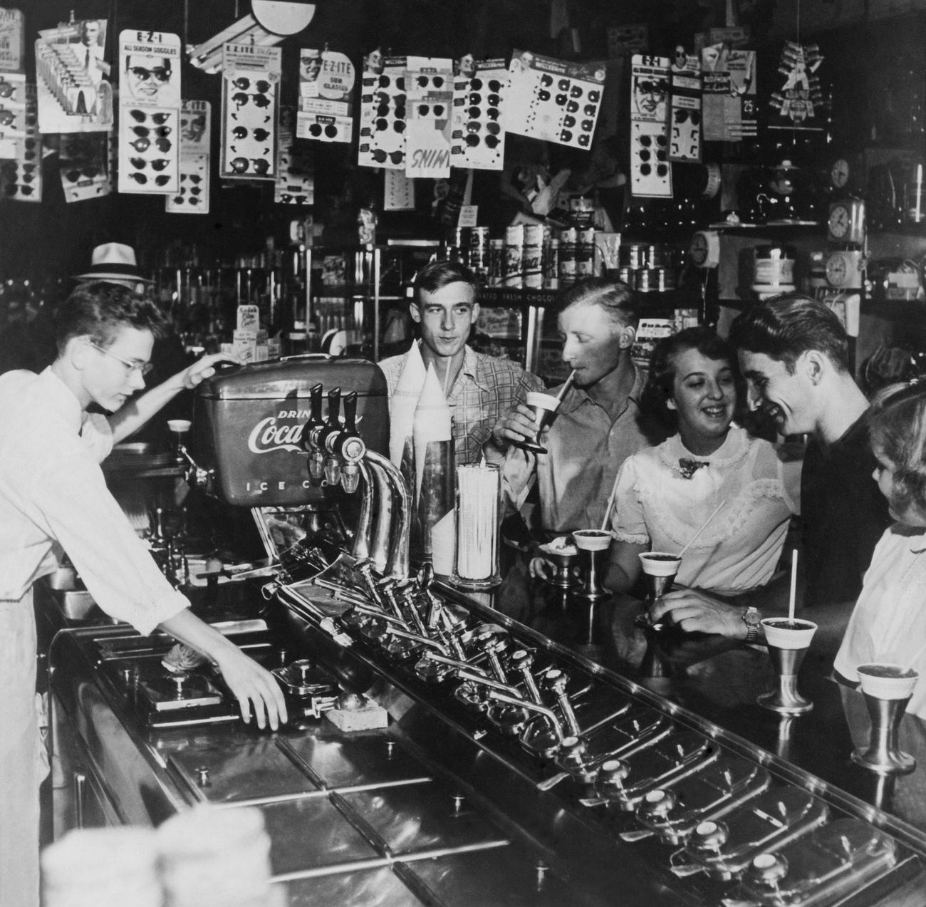 Interior of a bar in New York, United States, date unspecified.