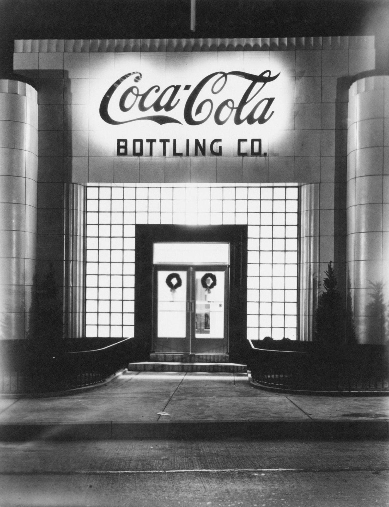 Entrance of the Coca-Cola Bottling Company building, circa 1950.