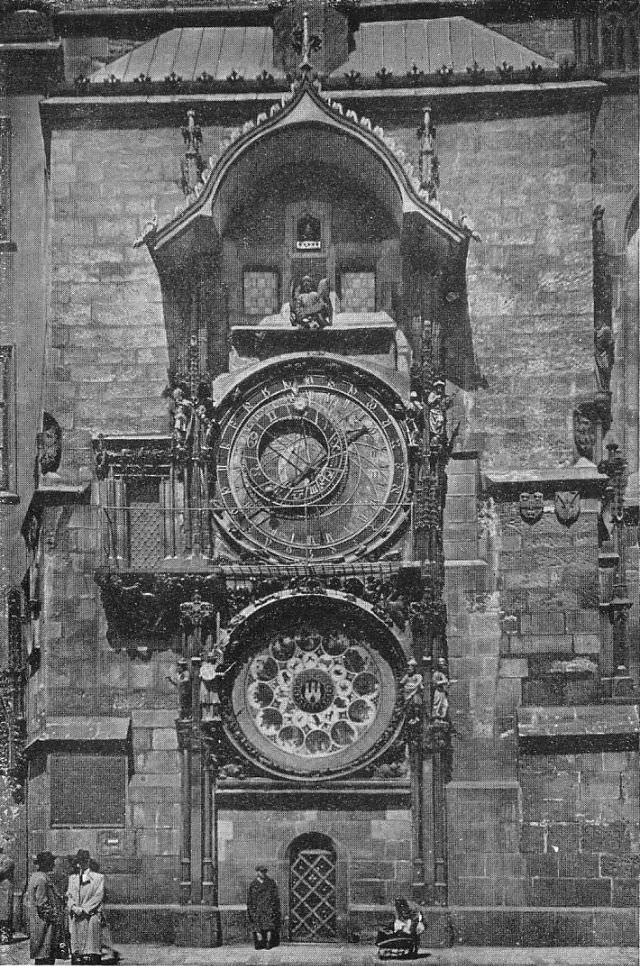 Staroměstský orloj in Prague, 1945.