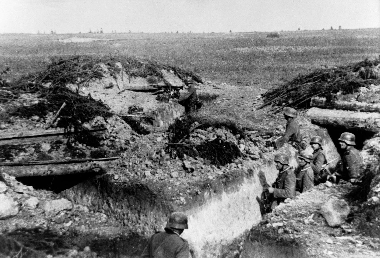 German Soldiers Occupying Soviet Defense Positions, Leningrad, September 1941