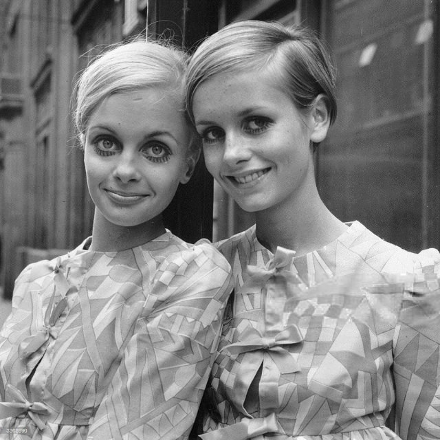 Twiggy and Her Lookalike: A Snapshot from 1967