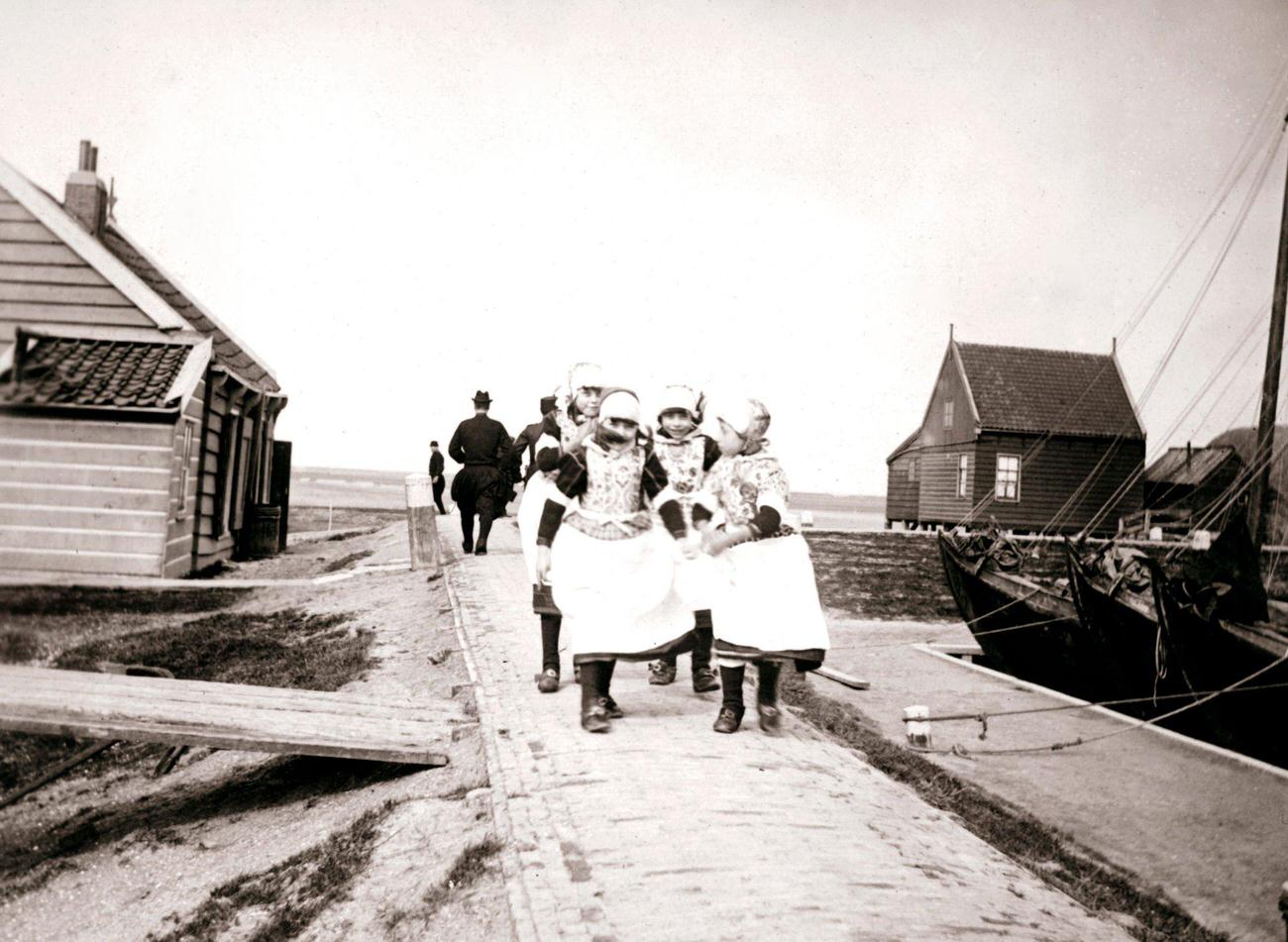 Children on Marken Island, Netherlands, 1898.