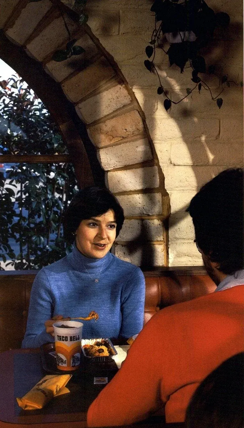 Vintage Taco Bell dining-in experience ad, 1980s.