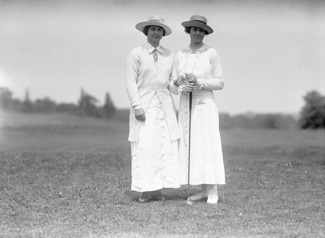 Mrs. Lillian Hyde and Marion Hollins at Women's Metropolitan Golf Championship, Sleepy Hollow Country Club.