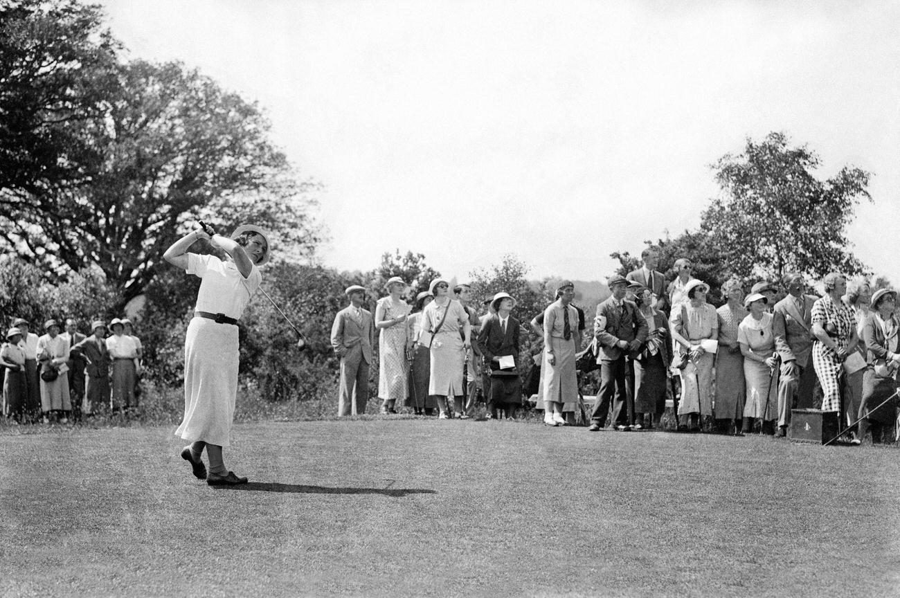 Simone Thion de la Chaume at England vs France golf match, Worplesdon Golf Club, 1930.