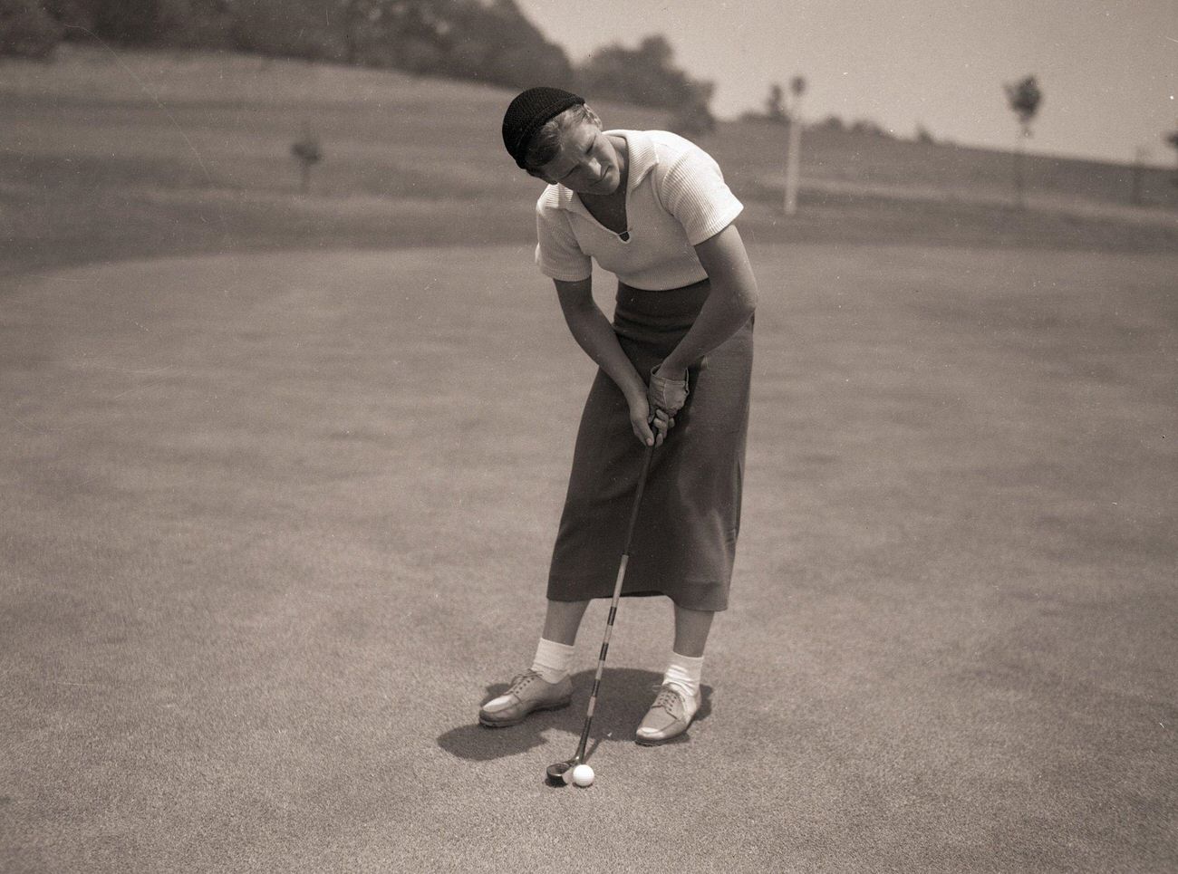 Babe Didrikson playing golf, Los Angeles, 1933.