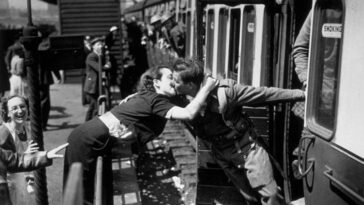 Goodbye Kisses During War
