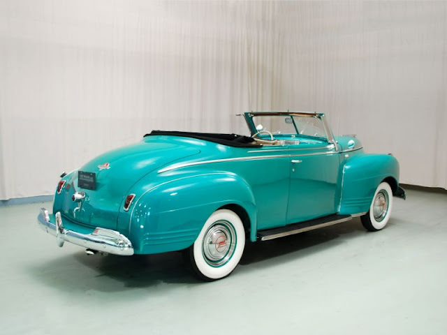 The Unique Characteristics of the 1942 Plymouth Special Deluxe Convertible Coupe