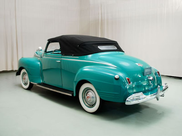 The Unique Characteristics of the 1942 Plymouth Special Deluxe Convertible Coupe