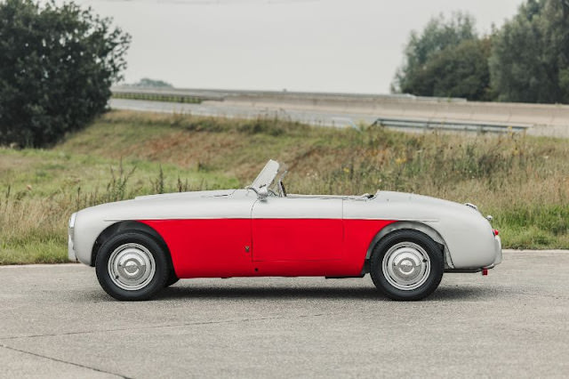 The 1952 Siata Daina Gran Sport Combining Style, Speed, and Sophistication