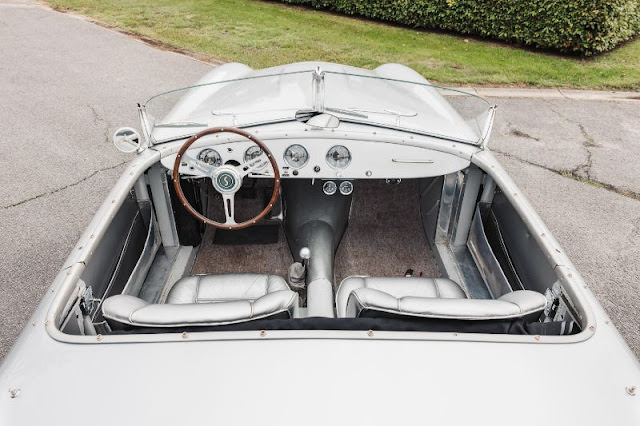 The 1952 Siata Daina Gran Sport Combining Style, Speed, and Sophistication