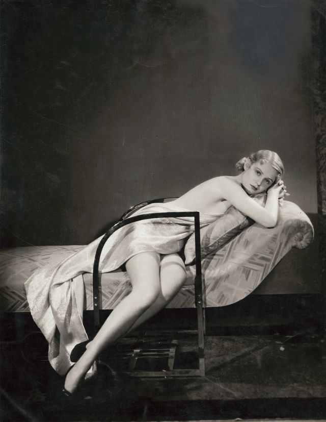 Gloria Stuart, 1932.