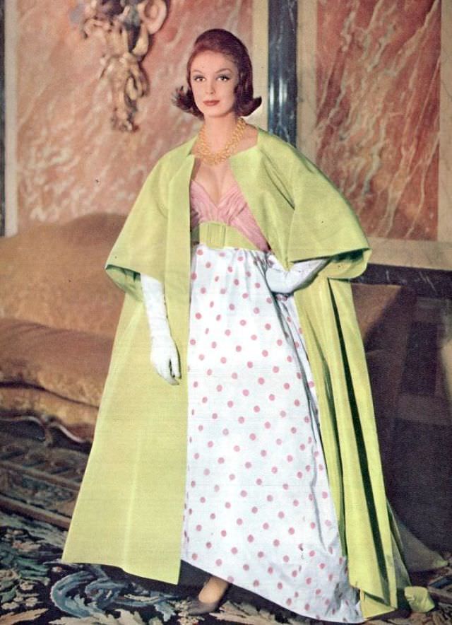 Gitta Schilling in evening gown by Pierre Balmain, May 1959.