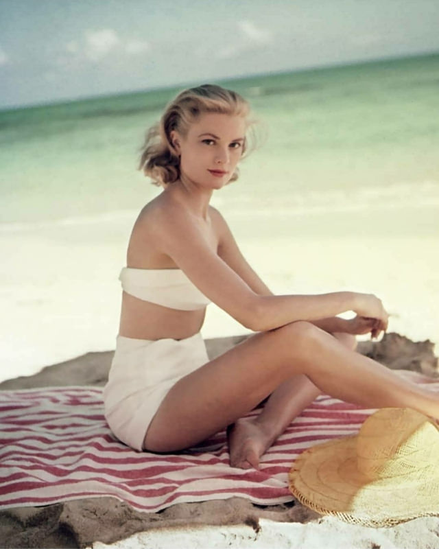 Snapshots of Grace Kelly's Serene 1955 Vacation in Jamaica's Tropical Paradise