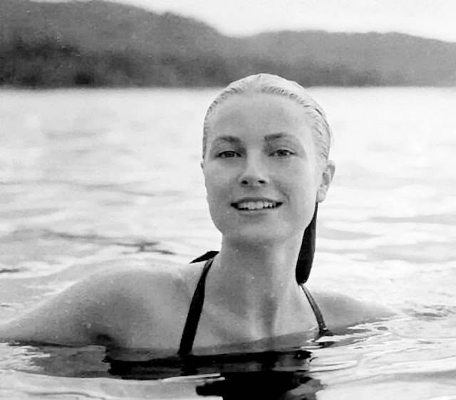 Snapshots of Grace Kelly's Serene 1955 Vacation in Jamaica's Tropical Paradise