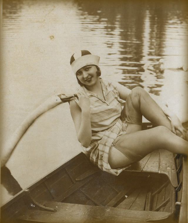 Leda and the Swan, 1920s