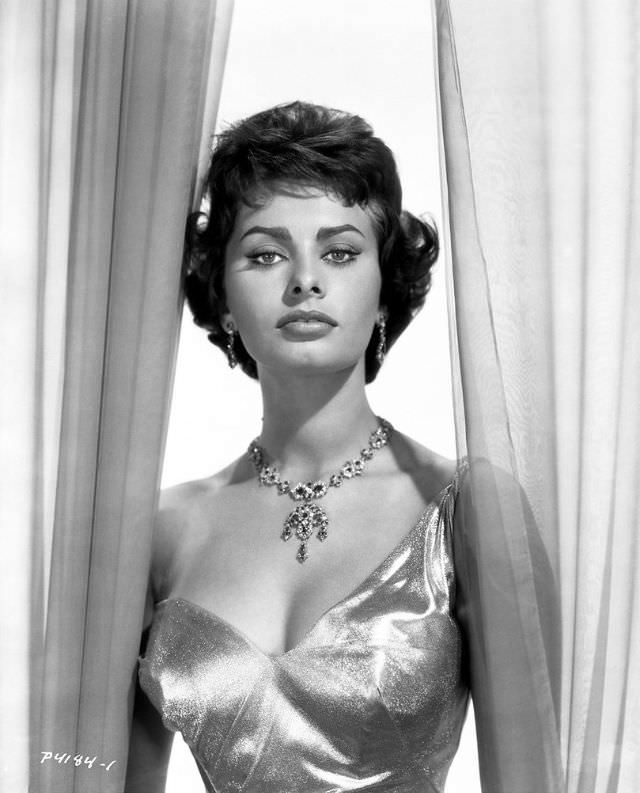 Sophia Loren on the set of ‘Houseboat’, 1958.