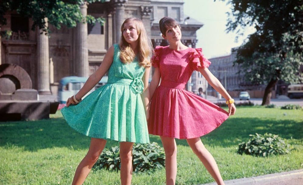 Soviet women fashion 1960s 1970s